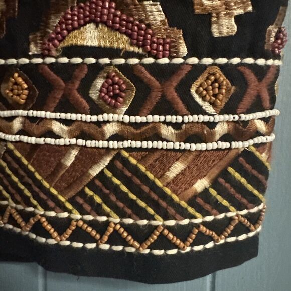 H&M Women's Embroidered and Beaded Mini Skirt Lined Size 6 Brown black - Picture 4 of 7